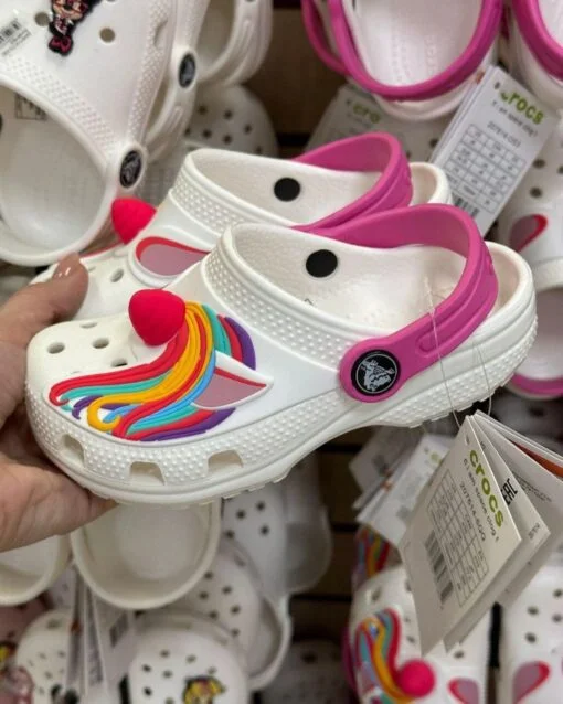 crocs shoes liquidation pallets