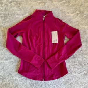 lululemon athletica clothing pallets