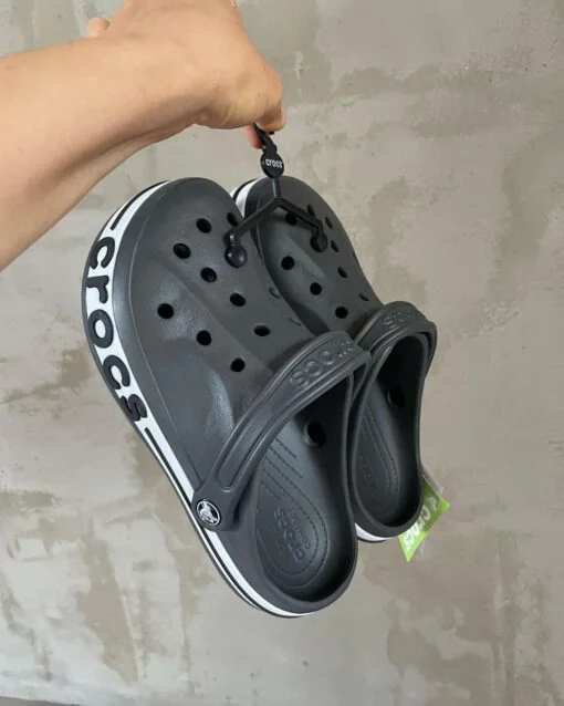 crocs shoes liquidation pallets