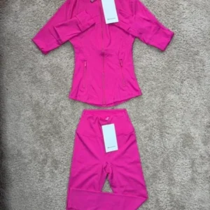 lululemon athletica clothing pallets