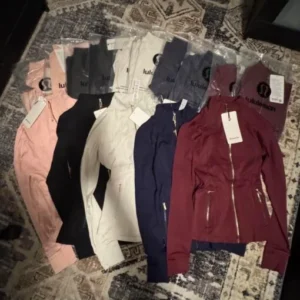 lululemon athletica clothing pallets
