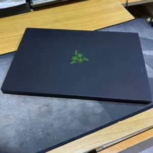 buy laptop liquidation pallets in Netherlands