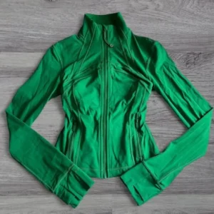 buy lululemon athletica clothing pallets in Netherlands