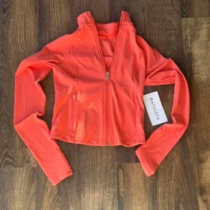 buy lululemon athletica clothing pallets in Netherlands