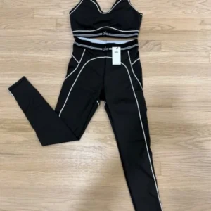 buy Alo athletic clothing pallets