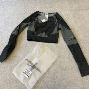 gymshark fitness clothing pallets