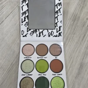 buy cosmetic liquidation pallets in Netherlands