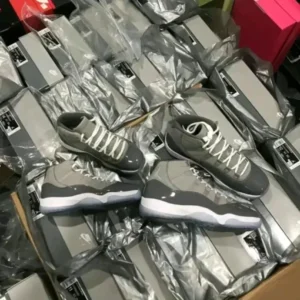 sneaker overstock pallets Netherlands