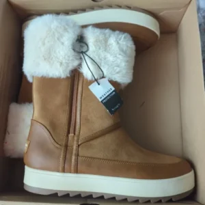 wholesale UGG boots pallets Europe
